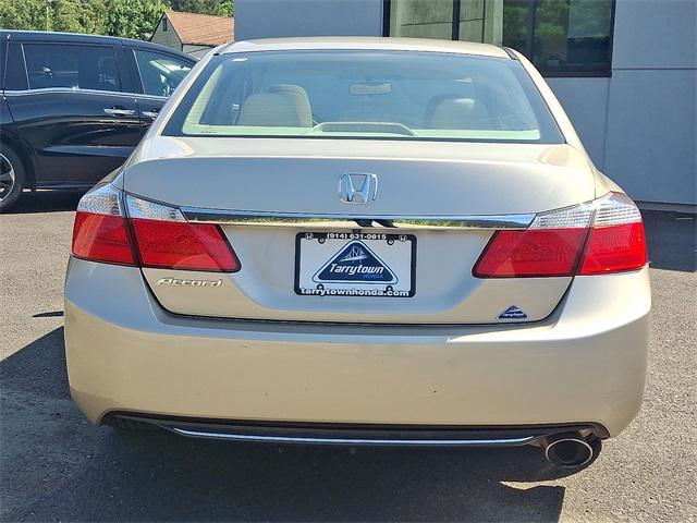 Photo of 2014 Champagne Frost Pearl Honda Accord