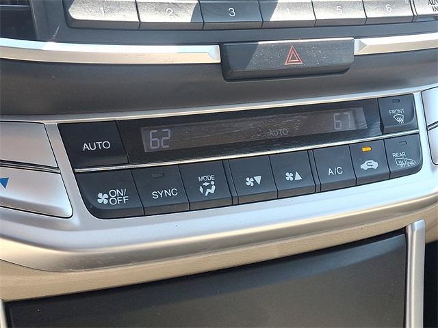 Photo of 2014 Champagne Frost Pearl Honda Accord