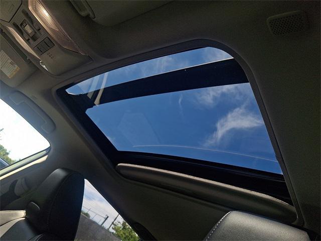 Photo of 2023 Green Toyota RAV4 Hybrid