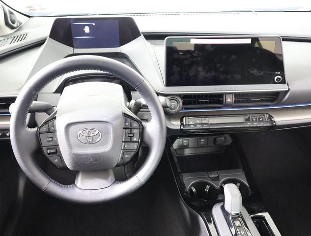 Photo of 2024 Gray Toyota Prius
