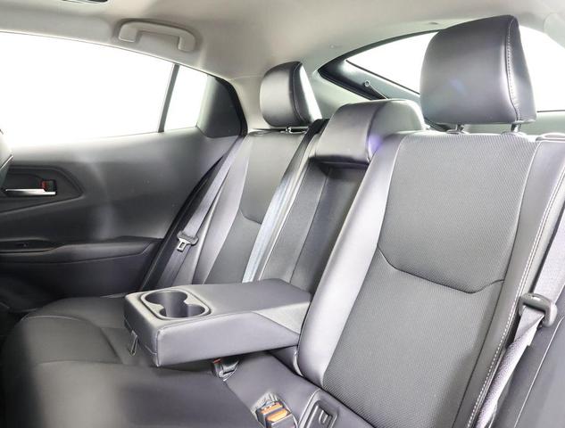 Photo of 2024 Gray Toyota Prius