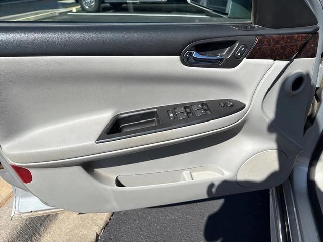 Photo of 2012 Silver Ice Metallic Chevrolet Impala