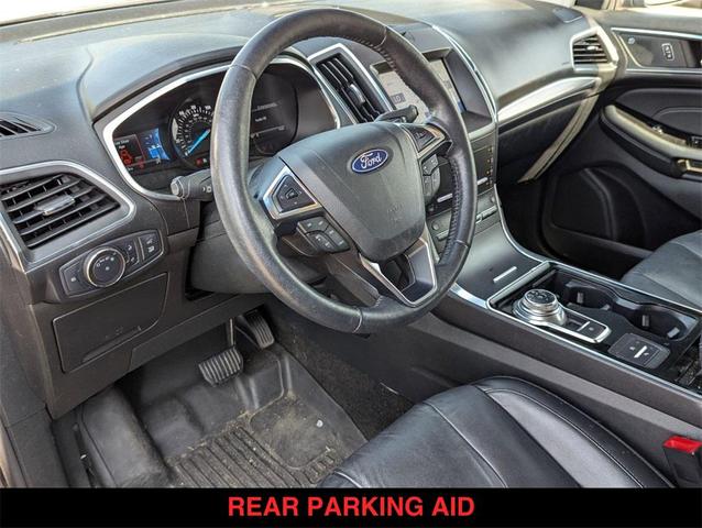 Photo of 2020 Agate Black Ford Edge
