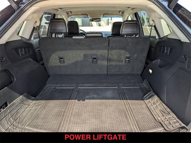 Photo of 2020 Agate Black Ford Edge