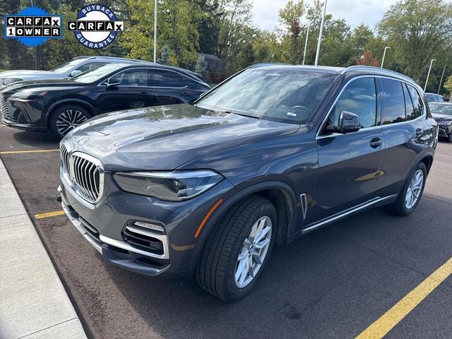 Photo of 2019 Arctic Gray Metallic BMW X5