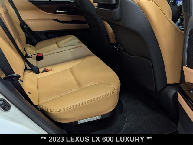 Photo of 2023 0085 Lexus LX 600