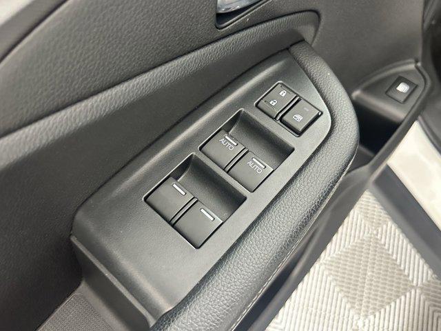 Photo of 2023 Platinum White Pearl Honda Ridgeline