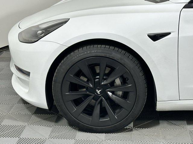 Photo of 2023 Pearl White Multi-Coat Tesla Model 3