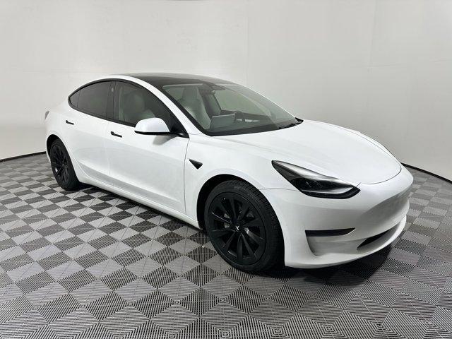 Photo of 2023 Pearl White Multi-Coat Tesla Model 3