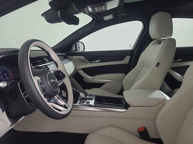 Photo of 2024 Fuji White Jaguar XF