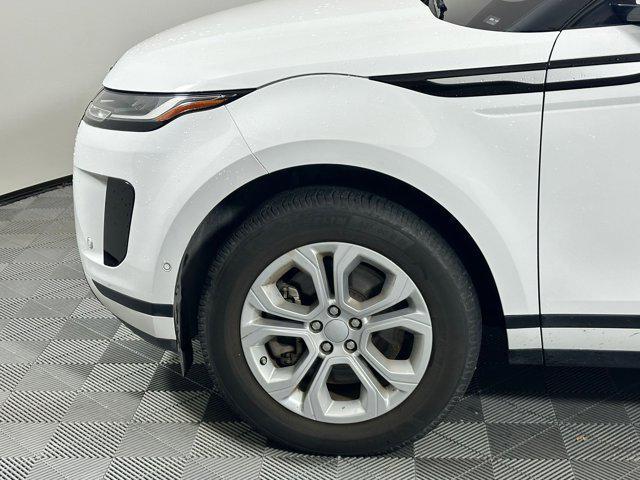 Photo of 2021 White Land Rover Range Rover Evoque