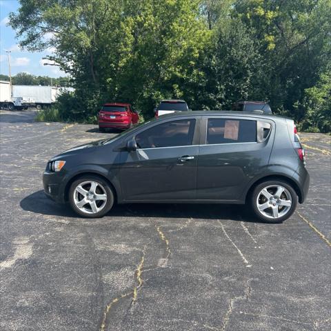 Photo of 2016 Nightfall Gray Metallic Chevrolet Sonic