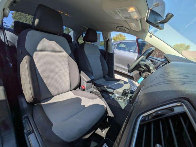 Photo of 2018 Cardinal Red Metallic Volkswagen Jetta