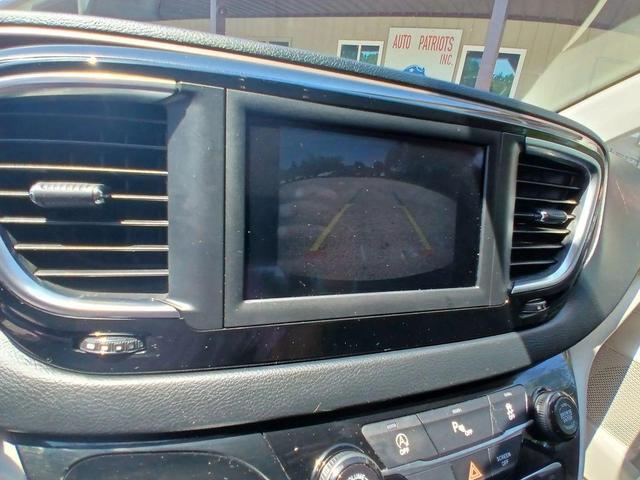 Photo of 2019 Red Chrysler Pacifica