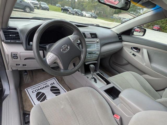 Photo of 2008 Magnetic Gray Metallic Toyota Camry Hybrid