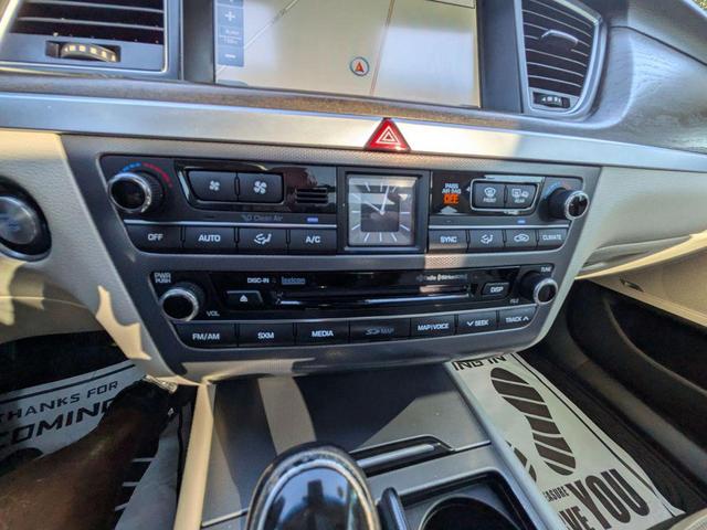 Photo of 2016 Parisian Gray Hyundai Genesis