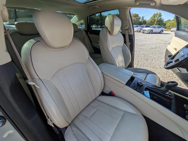 Photo of 2016 Parisian Gray Hyundai Genesis
