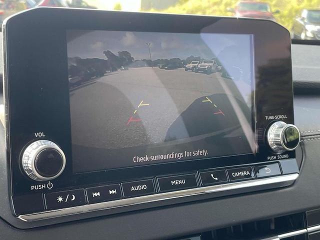 Photo of 2022 Alloy Silver Metallic Mitsubishi Outlander
