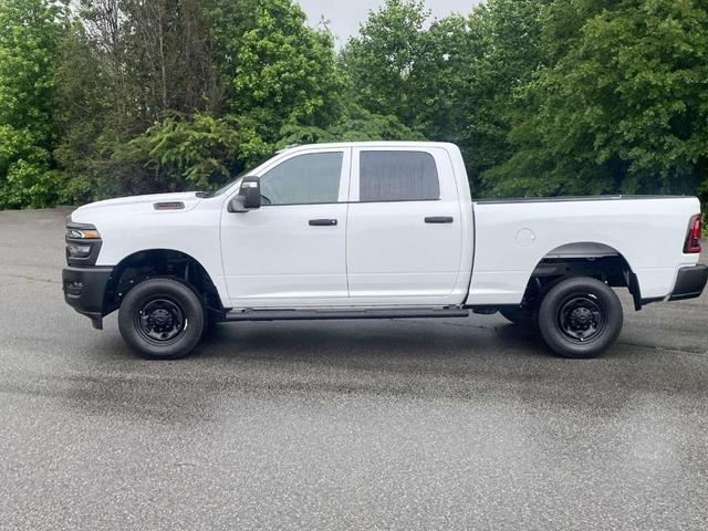Photo of 2025 Bright White Clearcoat RAM 2500