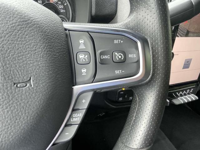 Photo of 2025 Bright White Clearcoat RAM 2500
