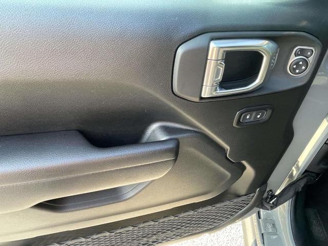 Photo of 2021 Sting Gray Clearcoat Jeep Wrangler Unlimited