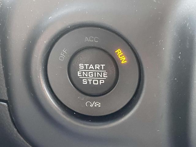 Photo of 2022 Black Clearcoat Jeep Wrangler Unlimited 4xe