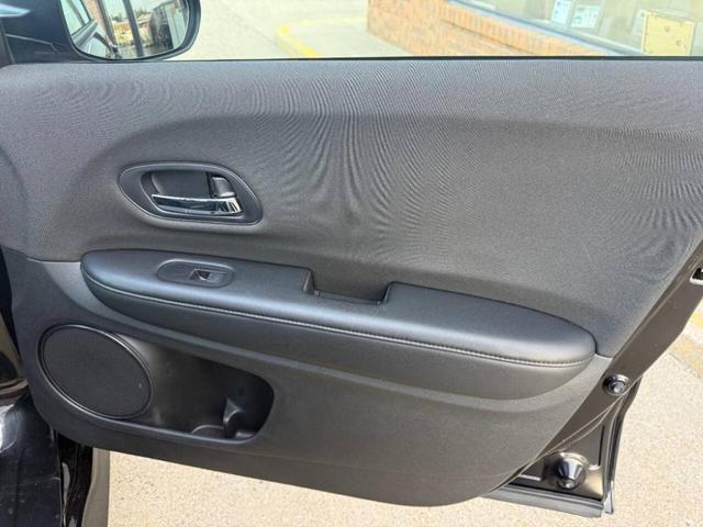 Photo of 2021 Black Honda HR-V