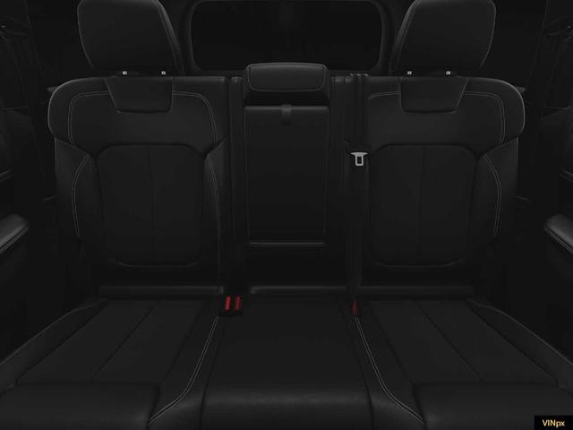 Photo of 2025 Diamond Black Jeep Grand Cherokee