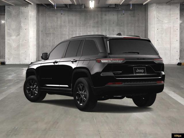 Photo of 2025 Diamond Black Jeep Grand Cherokee