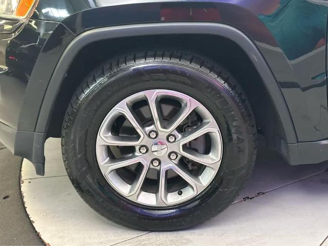 Photo of 2015 Black Forest Green Pearlcoat Jeep Grand Cherokee