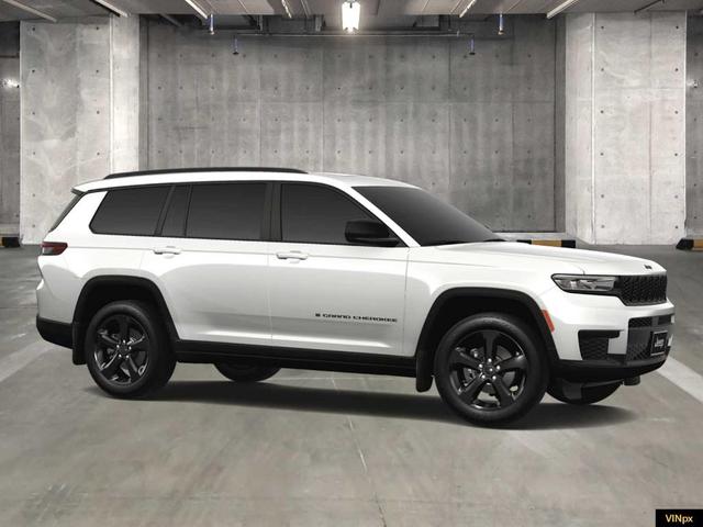 Photo of 2025 Bright White Clearcoat Jeep Grand Cherokee L