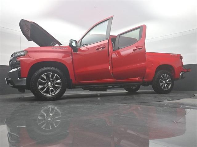 Photo of 2022 Red Chevrolet Silverado 1500 Limited
