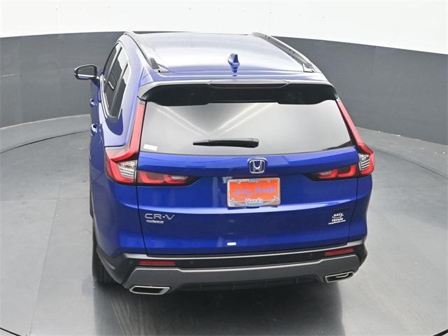 Photo of 2025 Still Night Pearl Honda CR-V Hybrid