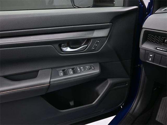 Photo of 2025 Still Night Pearl Honda CR-V Hybrid