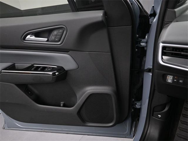 Photo of 2025 Sonic Gray Pearl Honda Prologue