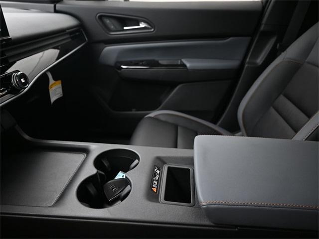 Photo of 2025 Sonic Gray Pearl Honda Prologue