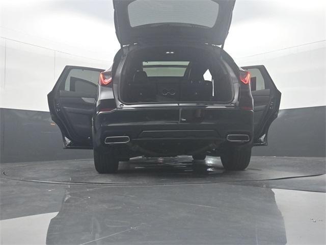Photo of 2023 Black Acura MDX