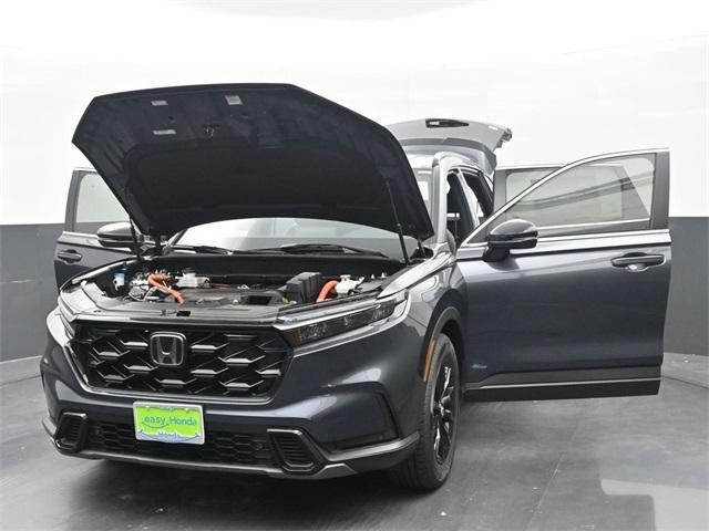 Photo of 2025 Meteorite Gray Metallic Honda CR-V Hybrid
