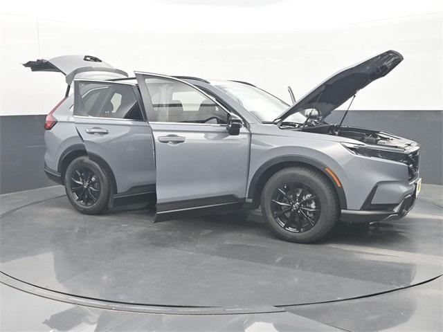 Photo of 2025 Urban Gray Pearl Honda CR-V Hybrid