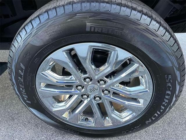 Photo of 2024 Black Metallic Ford F-150