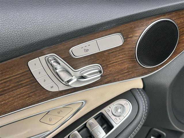 Photo of 2019 Polar White Mercedes-Benz C-Class