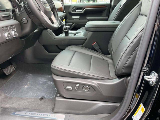 Photo of 2026 Onyx Black GMC Sierra 1500