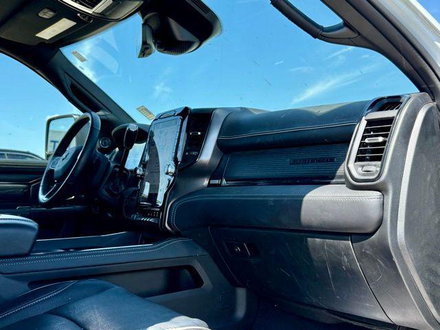 Photo of 2024 Bright White Clearcoat RAM 2500