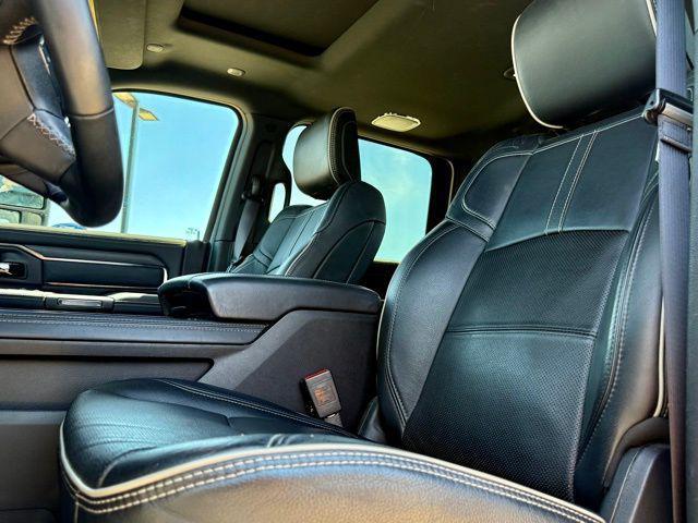 Photo of 2024 Bright White Clearcoat RAM 2500