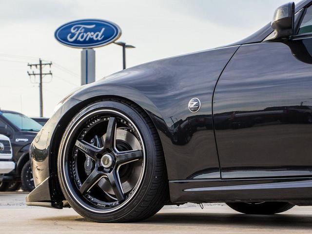 Photo of 2009 Magnetic Black Metallic Nissan 370Z