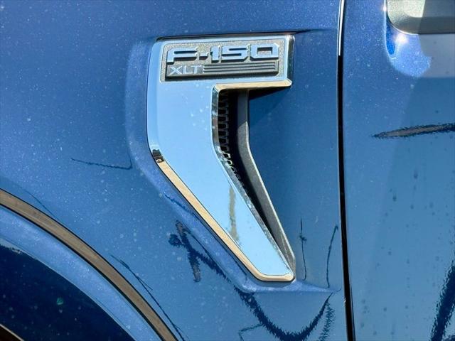 Photo of 2022 Antimatter Blue Metallic Ford F-150