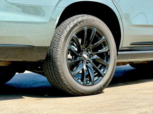 Photo of 2023 Dark Emerald Metallic Cadillac Escalade