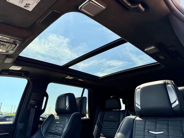 Photo of 2023 Dark Emerald Metallic Cadillac Escalade