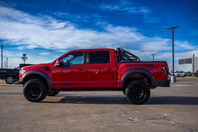 Photo of 2019 Race Red Ford F-150