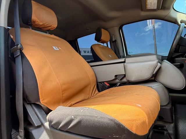 Photo of 2020 Oxford White Ford F-250